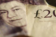Британка се оказа алергична към парите