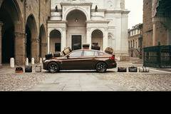 Специално BMW 5GT от Trussardi