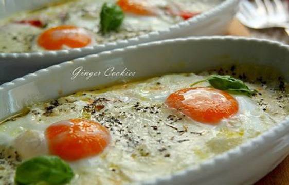 Яйца с моцарела и домати - Edna.bg