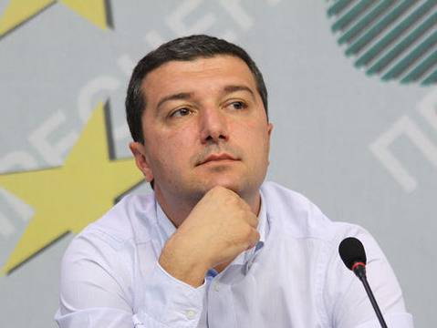 Драгомир Стойнев: Не е изключено да има режим на тока