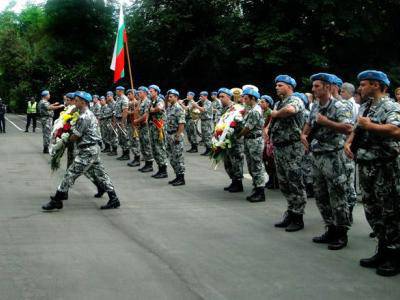Във военните формирования на Сухопътните войски се обявяват 370 вакантни длъжности за войници
