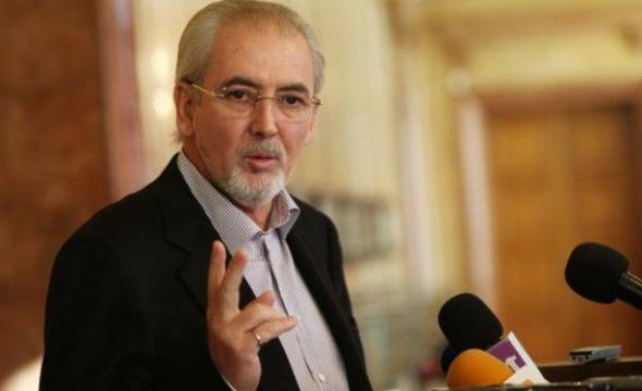 Местан: ДПС няма да жертва европейските си ценности, за да е на власт