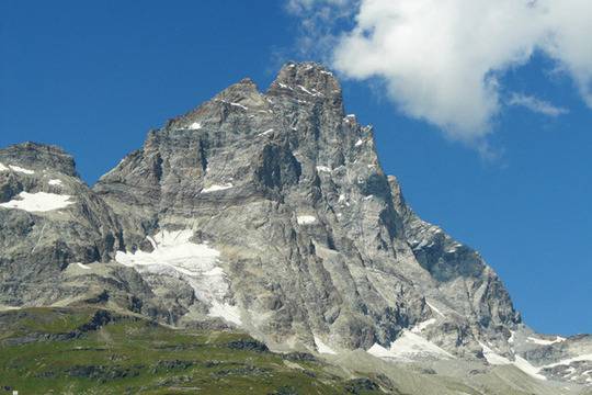 Изкачване на връх Матерхорн по Италианския гребен