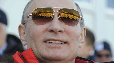 Путин се къпе в славата на олимпиадата в Сочи