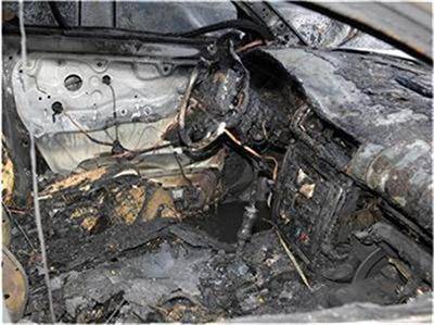 Кола пламна на Цариградско шосе, причини километрично задръстване