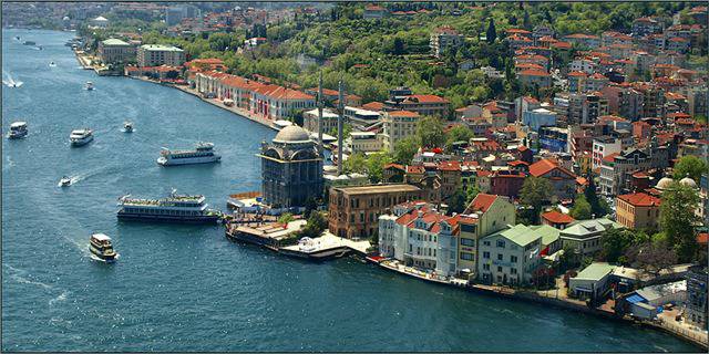 Уикенд в Истанбул! 4 дни, 2 нощувки + закуски + автобусен транспорт + посещение на Одрин на ТОП цена !