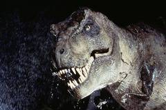 Динозаврите на Майкъл Крайтън ни нападат в Jurassic Park 4