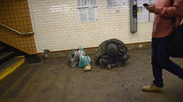 Над 83 000 бездомници живеят по улиците на Ню Йорк | Temaonline.bg