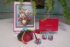 Дамски подарък бижута Незабравки и картичка ваза с цветя