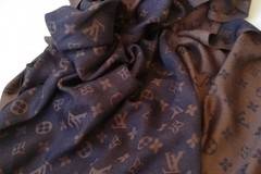 Дамски шал Louis Vuitton в кафяво и тъмно синьо модел 2