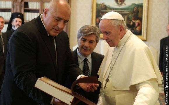 Папа Франциск идва в България през май