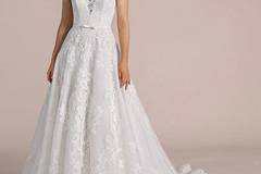 Сватбени колекции 2019 са в бутик Bridal Fashion