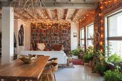 Артистичен апартамент с индустриален дизайн за любители на книги