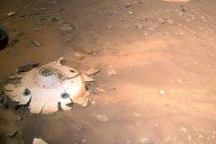 Хеликоптерът на НАСА Инджинюъти ни показа как изглежда разбил се апарат на Марс